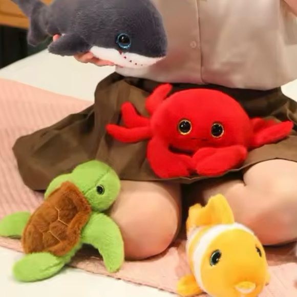 Adorable Red Crab Plush Toy – Soft & Cuddly Sea Creature - Picture 5 of 5